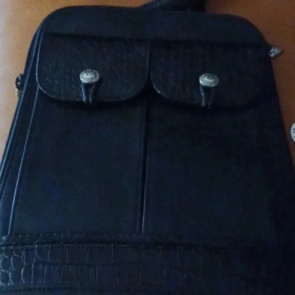 🌹BRIGHTON one world bag🎉 - Picture 5 of 12